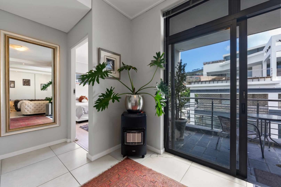 2 Bedroom Property for Sale in Cape Town City Centre Western Cape